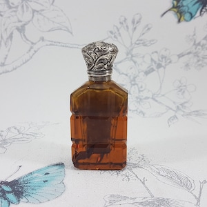Victorian Amber Glass Scent Bottle with Ornate Silver Lid