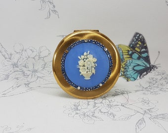 Vintage Kigu cameo compact, Kigu convertible compact mirror with blue and white celluloid central basked of flowers cameo