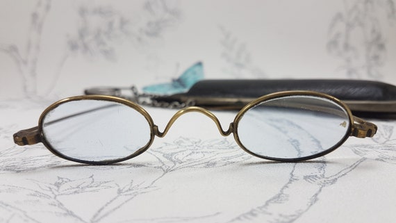 Antique Leather Chatelaine Spectacles Case: Velve… - image 5