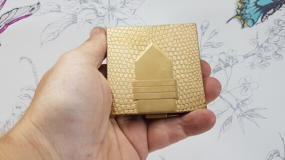 Vintage Dorothy Gray powder compact, gold tone co… - image 10