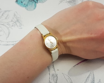 Vintage Impex Swiss Wristwatch Gold Tone Stretched Metal Band Hand Winding Watch Vintage Impex Swiss Wristwatch Gold Tone Stretched Metal  main image 3