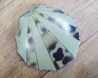 Vintage Enamel Powder Compact, Clam Shell Compact, Vintage Compact Mirror, Powder Compacts, Gifts for Her