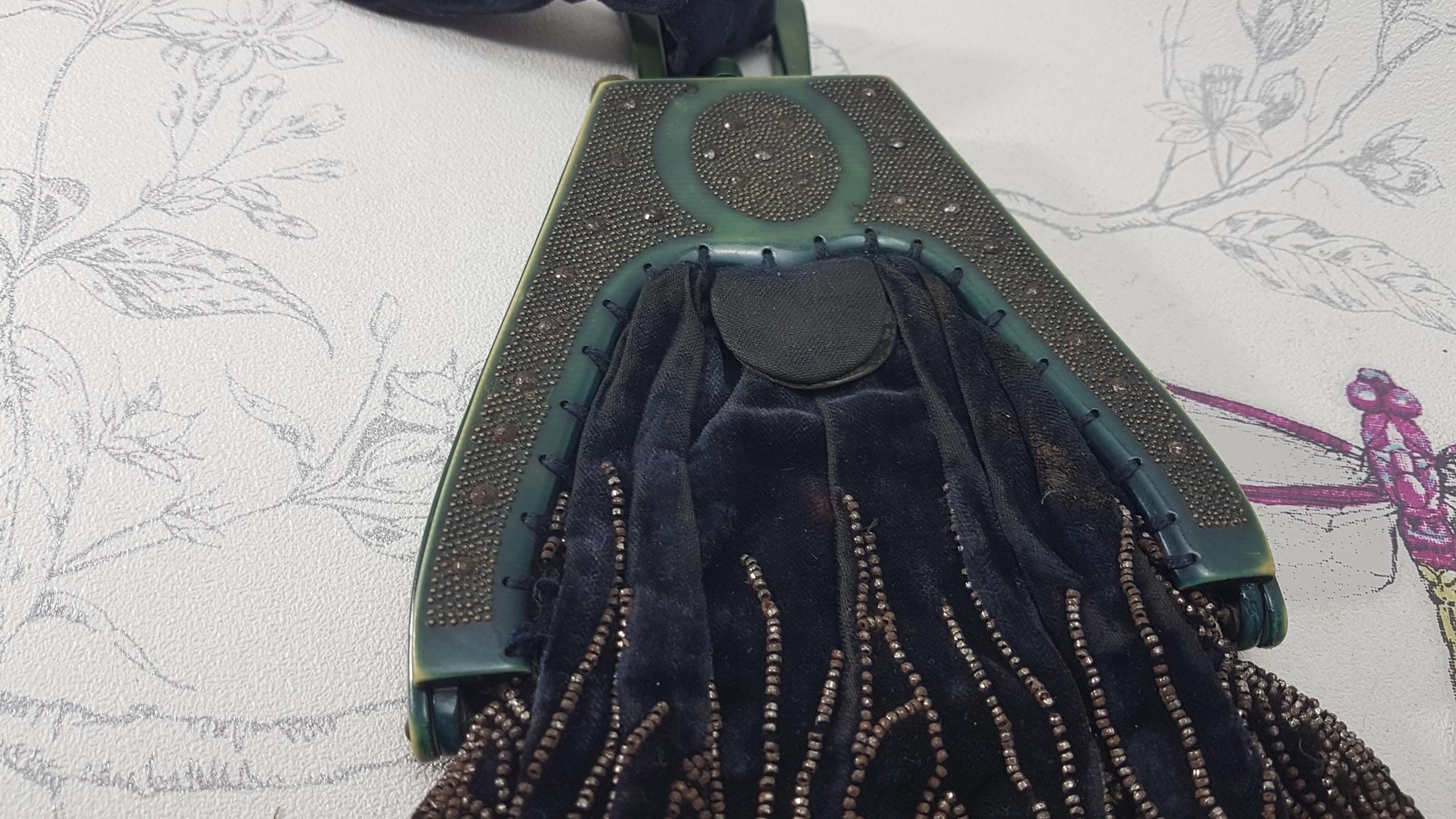 アンティーク アールヌーボー ベルベット イブニングバッグ：カット