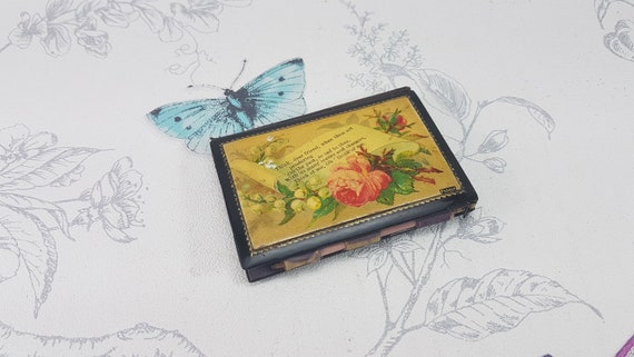 Victorian Mauchline Ware Needle Case: Antique Sewing Tool with Motto