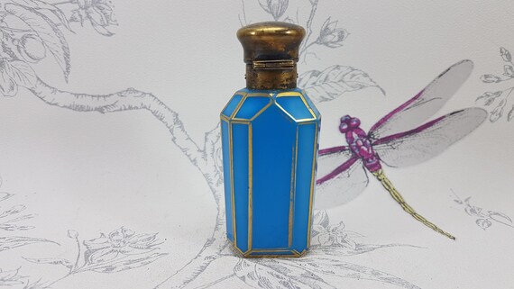 Victorian opaline blue glass scent bottle with gi… - image 2