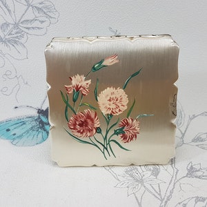 Vintage Stratton Powder Compact: Silver Tone Floral Lid, Mid-Century