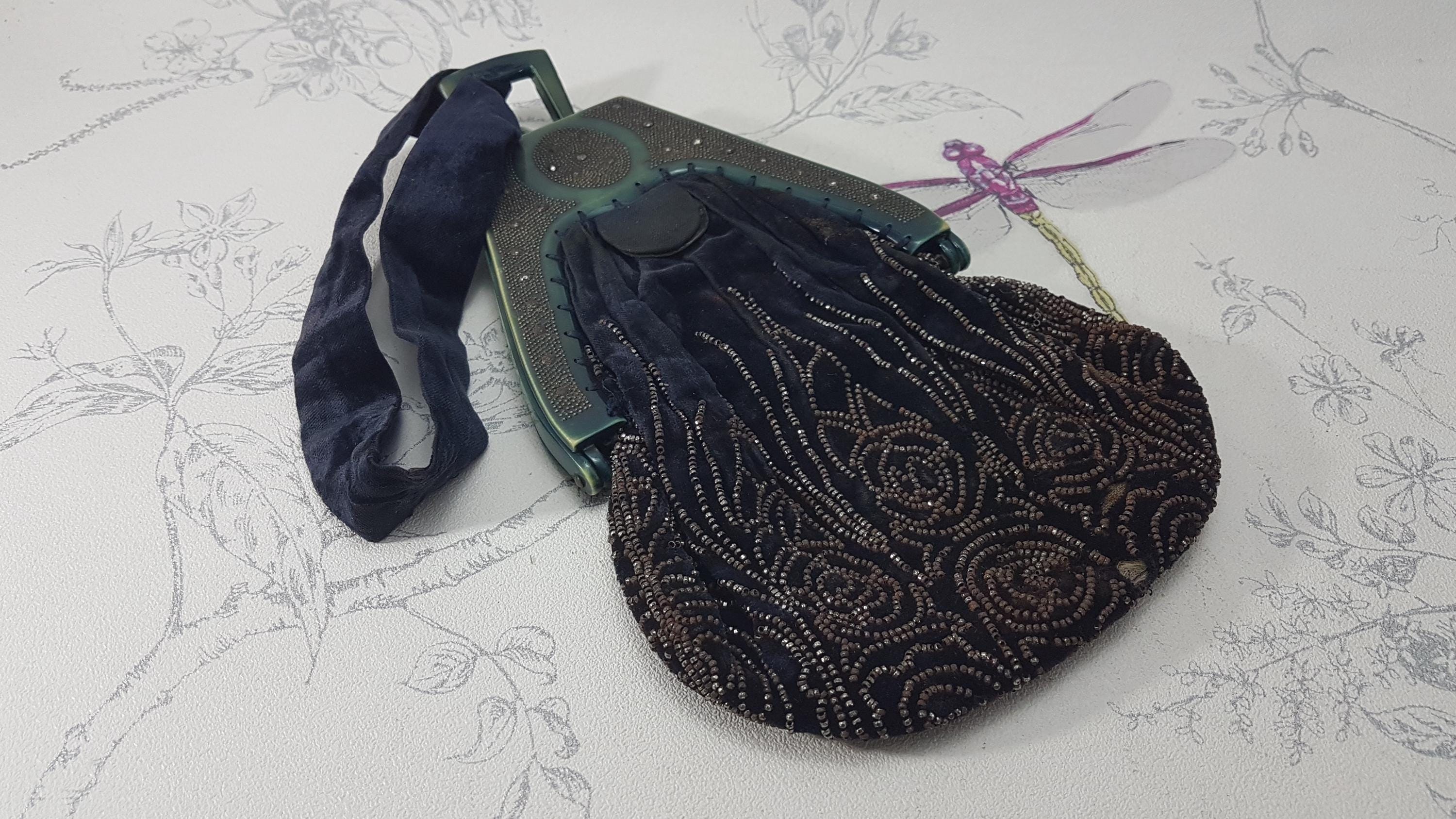 Sac De Soirée Vintage En Velours Brodé De Perles - Forme Ronde, Fermoir à Clic, Fait Main En France