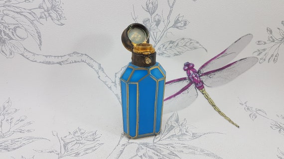 Victorian opaline blue glass scent bottle with gi… - image 5