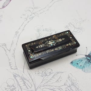 Victorian Pique Snuff Box: Silver & Mother of Pearl Inlay