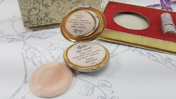Van Cleef and Arpels Revlon compact and lipstick … - image 4