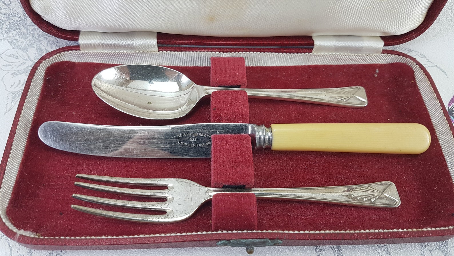 Vintage Child's Cutlery Set Silver Plate Cutlery Set Art Etsy UK