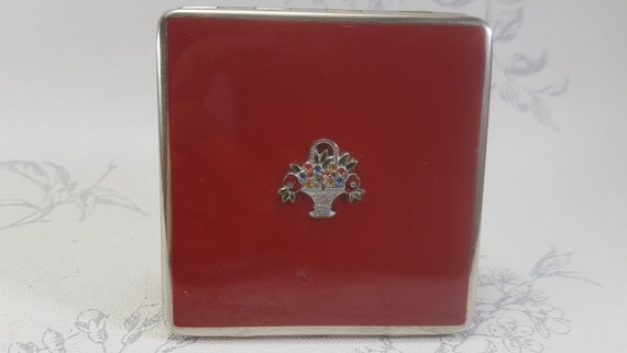 Vintage Dubarry powder compact, rare Dubarry compa