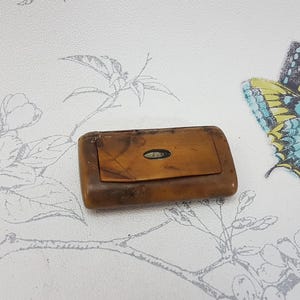Antique Georgian Burr Wood Snuff Box: Mother of Pearl Inlay, Treen Box