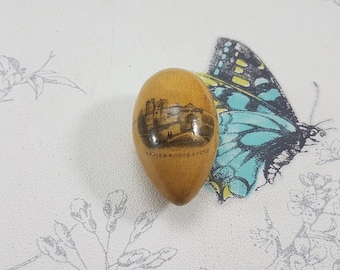 Antique Mauchline Ware Sewing Etui: Edwardian Carisbrooke Castle Needle Case