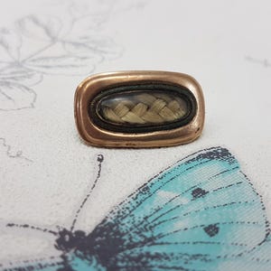 Antique Victorian Gilt Mourning Brooch with Plaited Hair