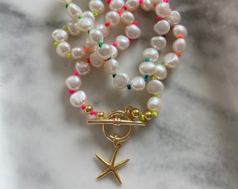 Freshwater Pearl Necklace / Knotted Pearl Necklace / Rainbow Necklace / Starfish Charm / Rainbow Knotted Necklace