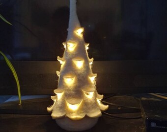 White Christmas tree, felted with 20 LED fairy lights