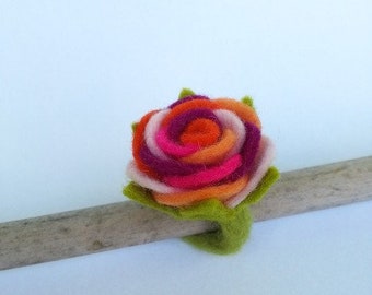 Colorful felt ring rose