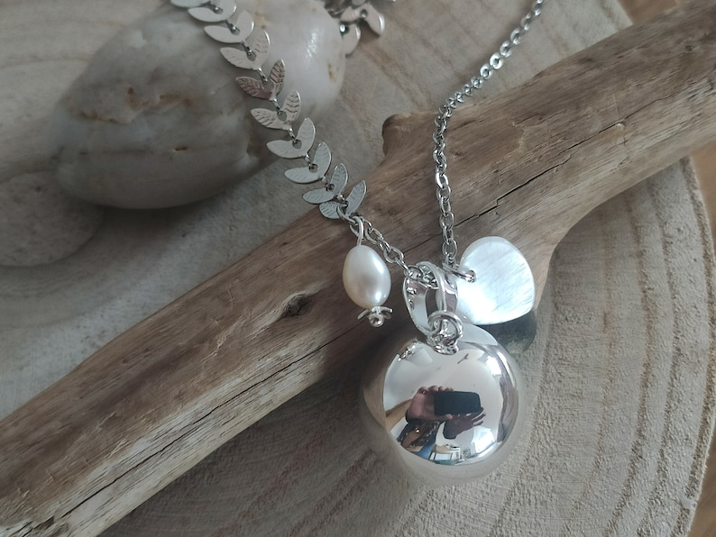 gold pregnancy bola with mother-of-pearl heart and freshwater pearl. image 9