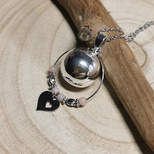 Maternity bola necklace - Silver bola pendant - Rose quartz - Heart charm - Pregnancy gift for mom to be