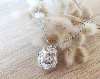Silver owl pregnancy bola - Maternity necklace - Baby bump gift - Long chain chime pendant