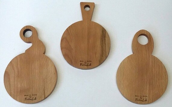 round chopping board