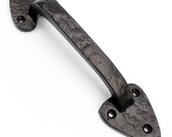 Jones & Grey Vintage Antique Style Black Hammered Cast Iron Metal Door Cupboard Pull Handle