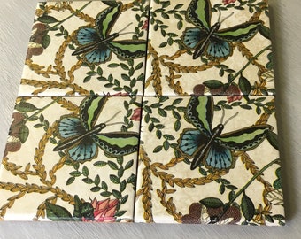 Sottobicchieri in ceramica con farfalle e insetti