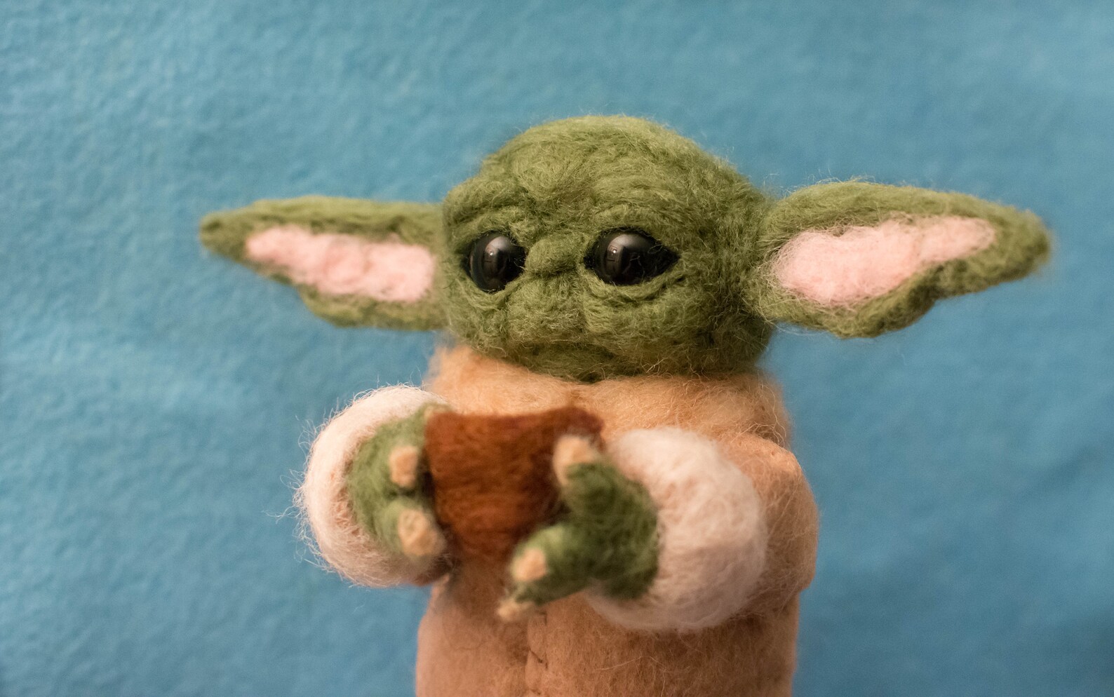 Needle Felted Baby Yoda Decor / Mandalorian Inspired Gift / Etsy