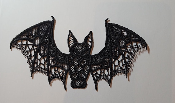 apply black lace bat