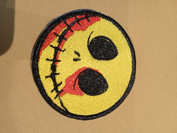 Red rose embroidered patch embroidered badge