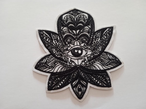 embroidered patch iron-on embroidered badge the eye
