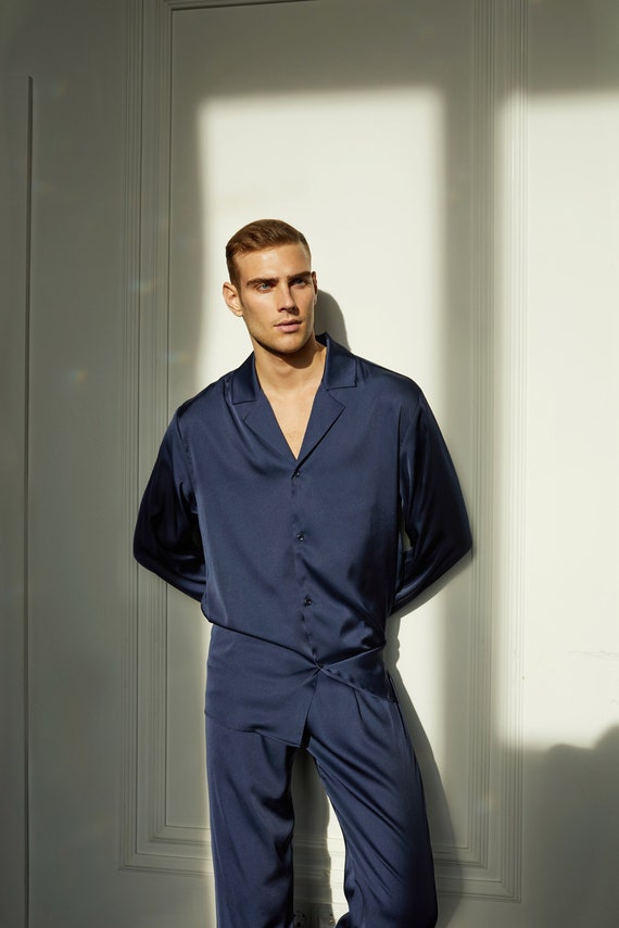 Pyjama personnalise en satin de soie bleu marine pour homme cadeau pour lui pyjama homme personnalise pyjama homme avec pantalon cadeau de Noel ou pour homme Etsy France