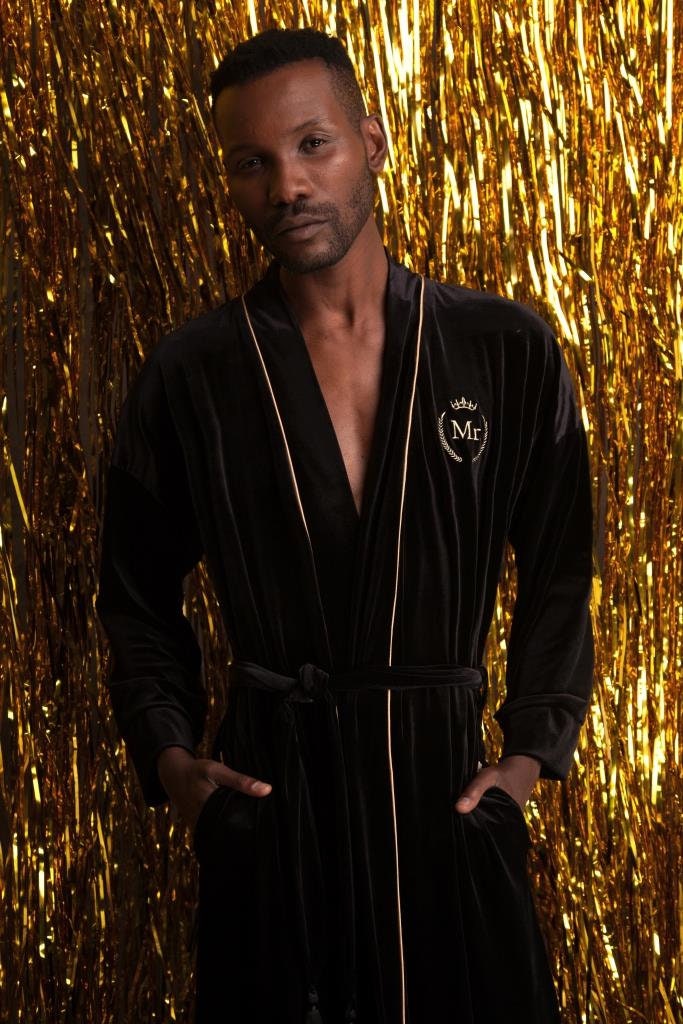 Black and gold 2025 dressing gown