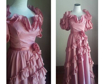 molly ringwald pretty in pink dress
