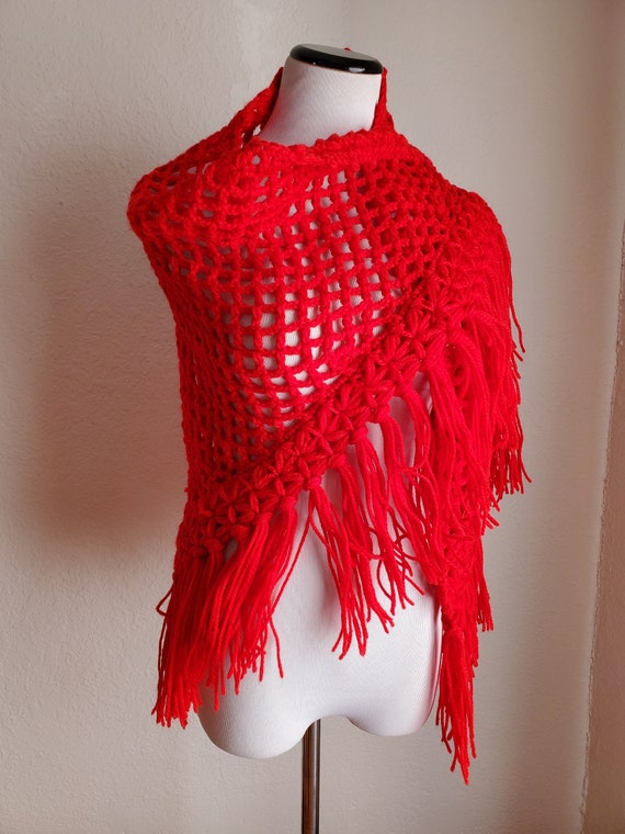 Red Handknit 70s Shawl Cottagecore / laura ashley… - image 2