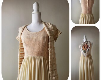 Vtg 70s Boho Prom Semi Formal Beige floor length maxi dress 36 macrame hippy vintage
