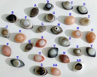 Natural Banded Agate Eye Cabochon: Handmade Sulemani Gemstone