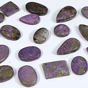 Lindo melhor qualidade roxo stichtite pedra preciosa cabochão lote atacado 100% natural artesanal jóias fazendo genuíno roxo stichtite 25 peças