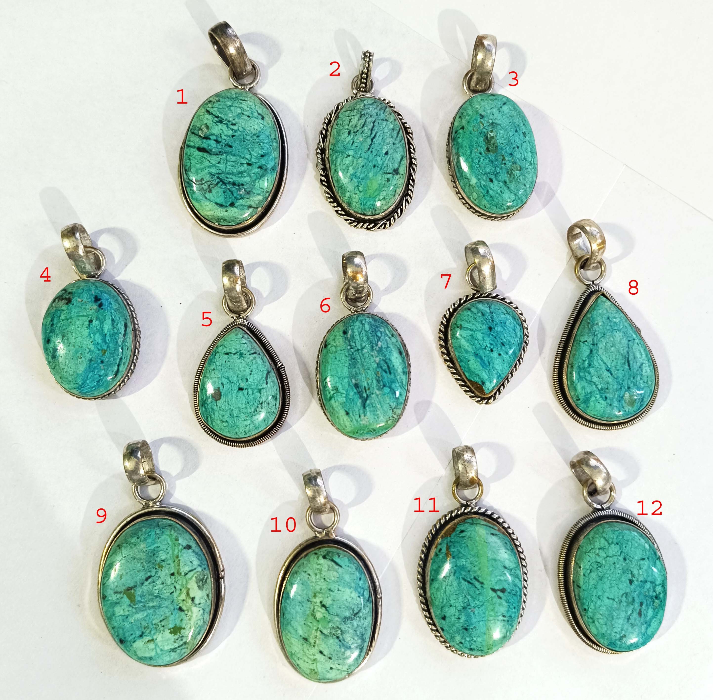 Pendientes Colgantes De Plata Con Cristal Azul Facetado - Hechos A Mano En EE.UU.