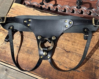 Ruffian Leather Strap-On Harness: Chromexcel Full-Grain, Adjustable