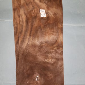 American Walnut burr veneer - 2 consecutive sheets 12x32cm - ET255