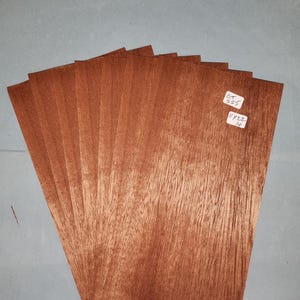 Sapele Mahogany veneer - 7 consecutive sheets 11x22cm - ET555