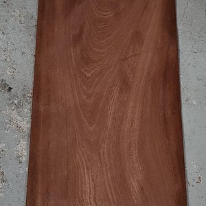 Sapele Mahogany veneer - 1 large sheet 180x39cm - ETSAP7