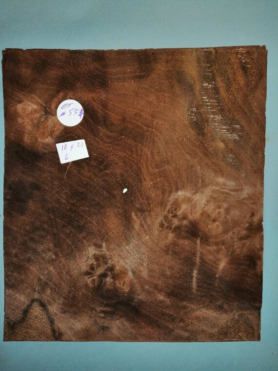 Consecutive sheets of American burr walnut veneer er#129   20x31cm