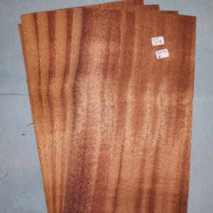 Sapele Mahogany veneer - 4 consecutive sheets 15x32cm - ET522