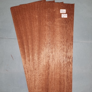 Sapele Mahogany veneer - 4 consecutive sheets 10x30cm - ET553