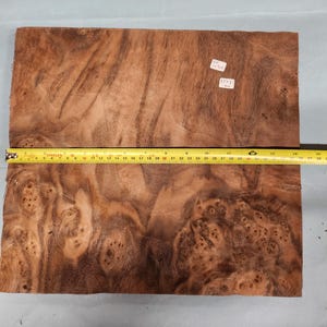 American Walnut burr veneer - 2 consecutive sheets 35x31cm - ET1030
