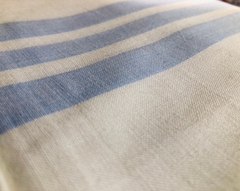 Frische Aussteuer Laken! Weiß mit blauen Streifen I Planet Qualität Bettüberwurf - VEB Midcentury