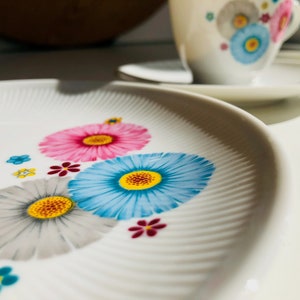 7 pieces! Cheerful service I 2 person place setting with cream jug, cups, plates I Original Winterling Röslau Bavaria